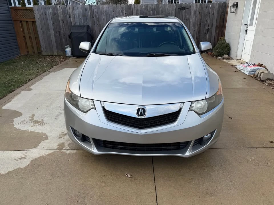 2010 Acura TSX 2nd Gen - Image 2 of 11