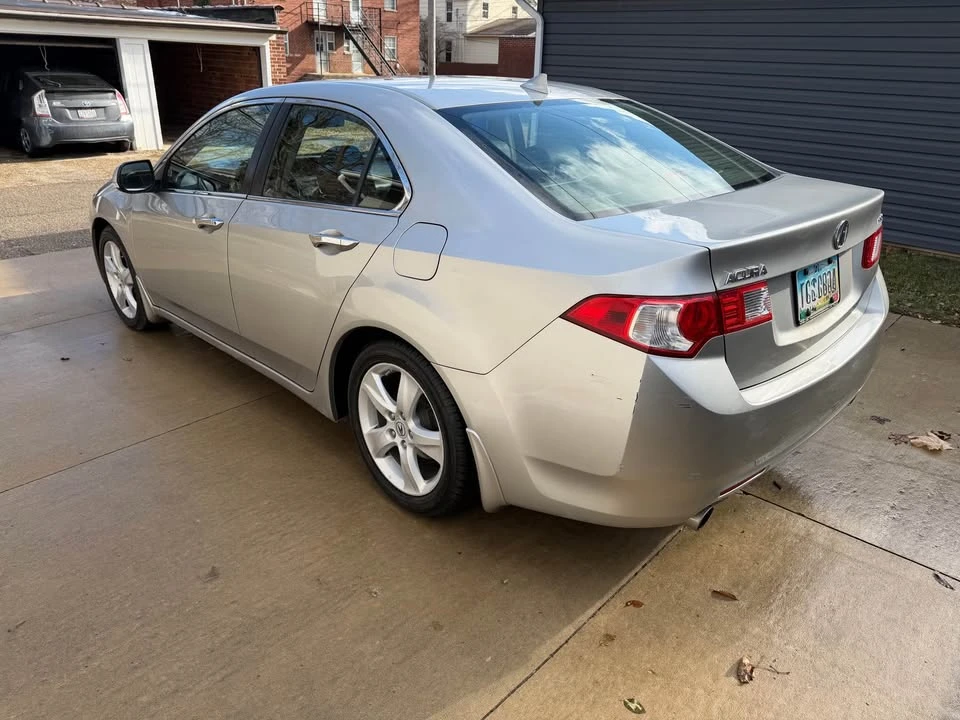 2010 Acura TSX 2nd Gen - Image 4 of 11