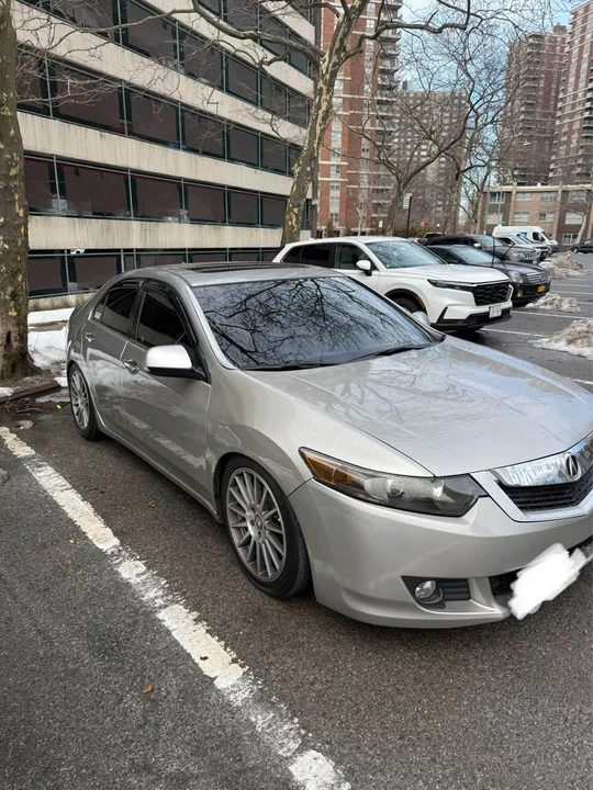 2010 Acura TSX 2nd Gen - Image 6 of 8