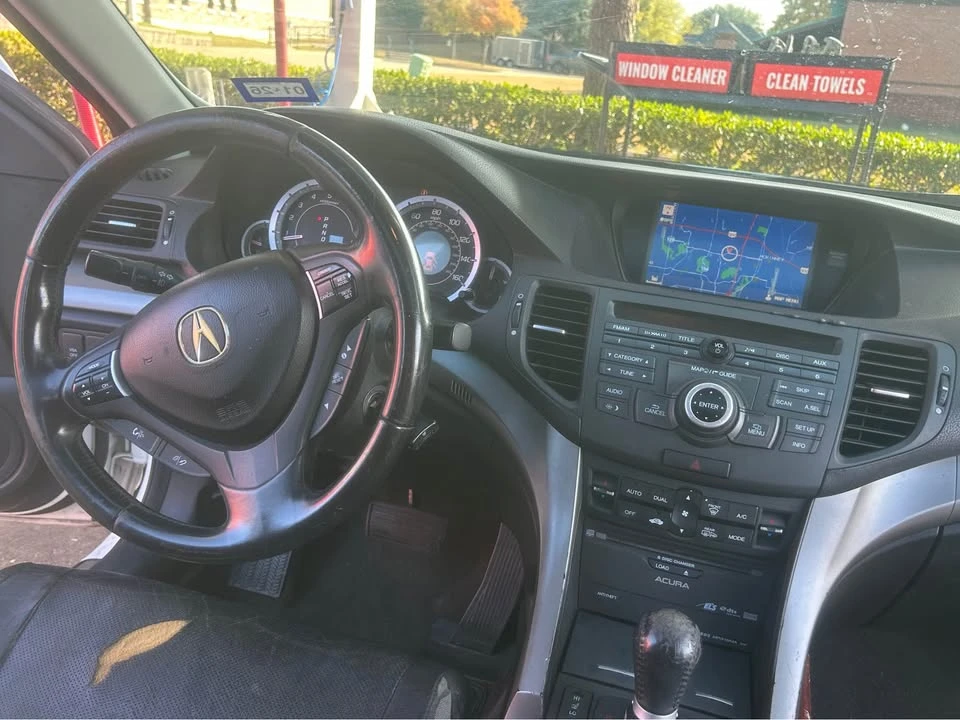 2010 Acura TSX 2nd Gen - Image 6 of 10