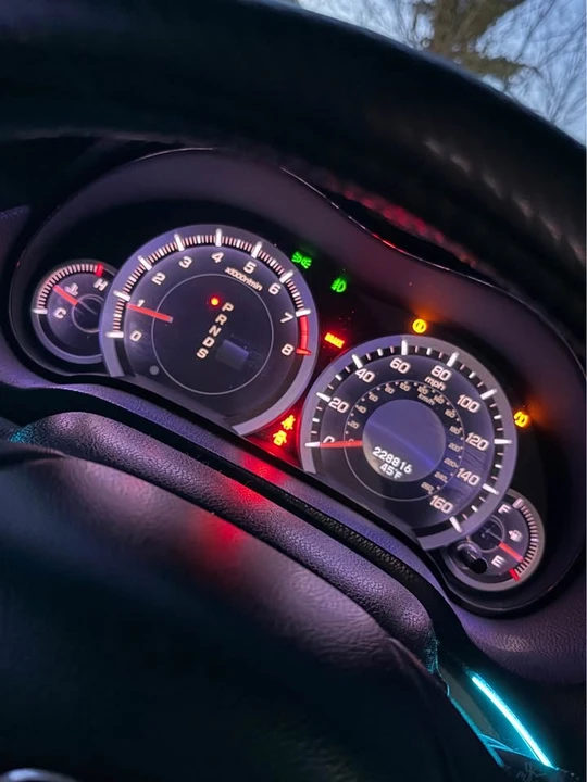 2010 Acura TSX 2nd Gen - Image 8 of 10