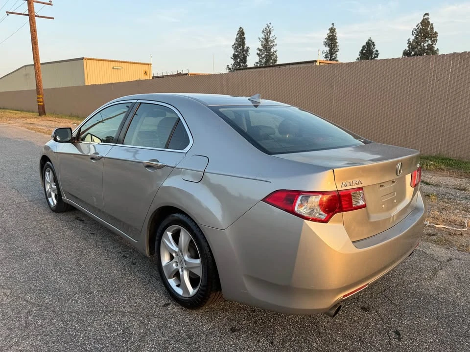 2010 Acura TSX 2nd Gen - Image 4 of 15