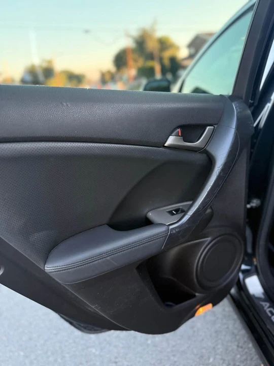 2010 Acura TSX 2nd Gen - Image 14 of 16