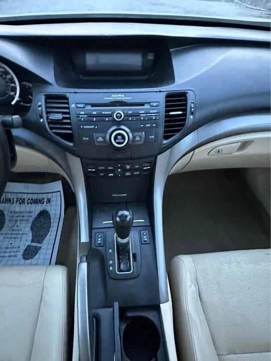 2010 Acura TSX 2nd Gen - Image 14 of 16