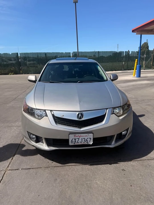 2010 Acura TSX 2nd Gen - Image 2 of 5