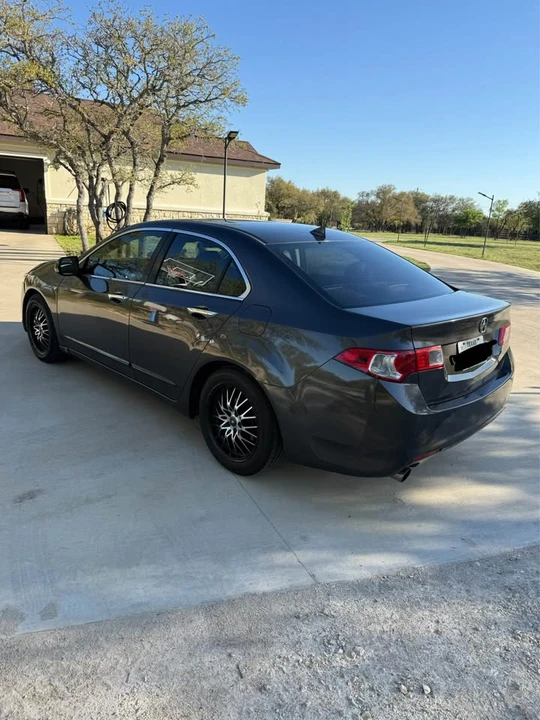 2010 Acura TSX 2nd Gen - Image 3 of 17
