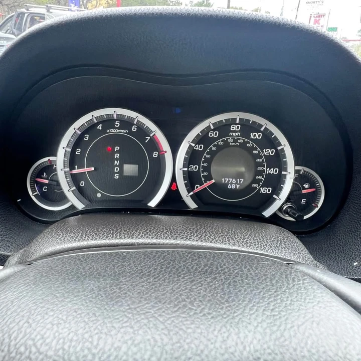2010 Acura TSX 2nd Gen - Image 12 of 14
