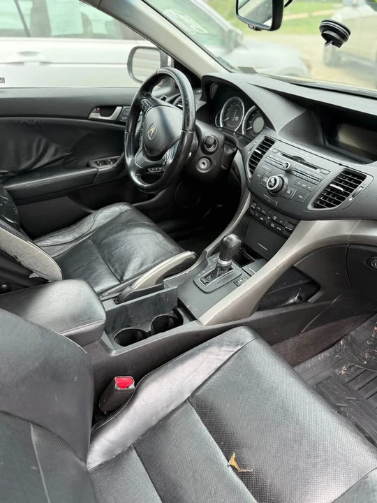 2010 Acura TSX 2nd Gen - Image 7 of 8