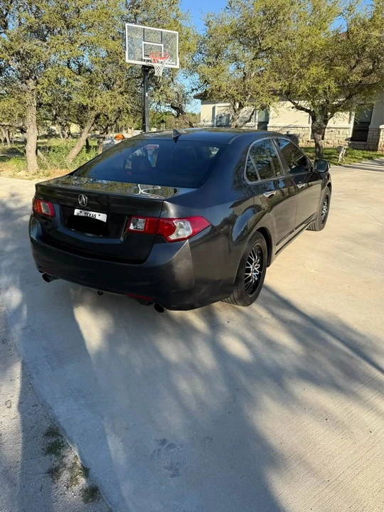 2010 Acura TSX 2nd Gen - Image 4 of 17