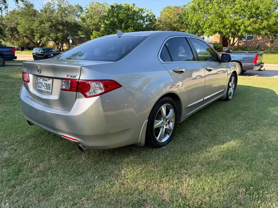 2010 Acura TSX 2nd Gen - Image 2 of 4
