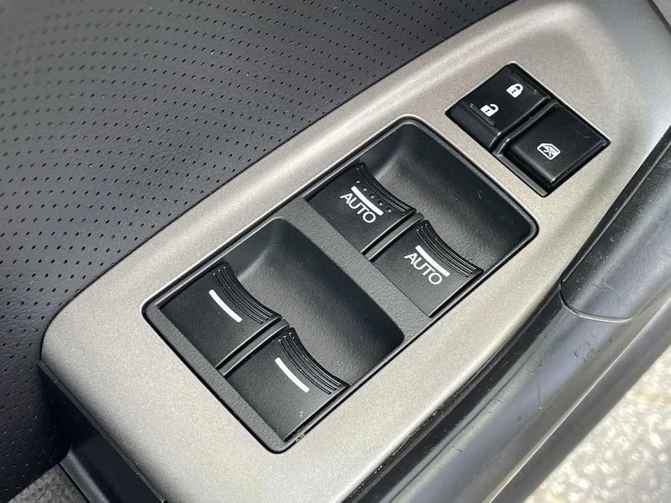 2010 Acura TSX 2nd Gen - Image 13 of 20