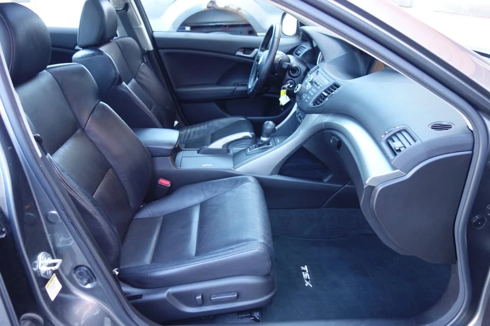 2010 Acura TSX 2nd Gen - Image 11 of 20