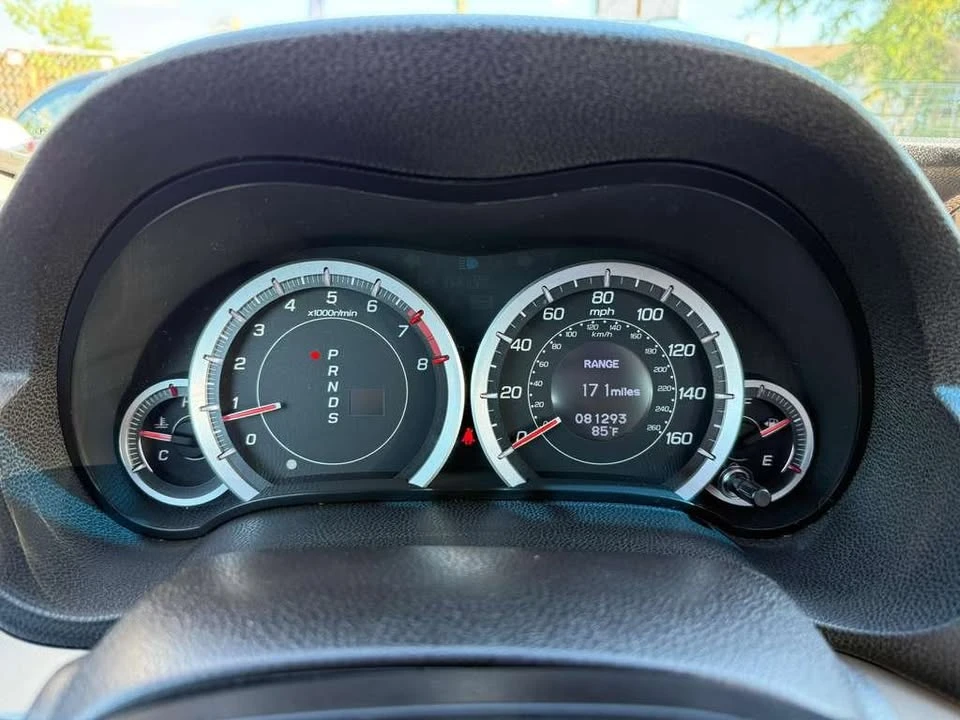 2010 Acura TSX 2nd Gen - Image 11 of 16