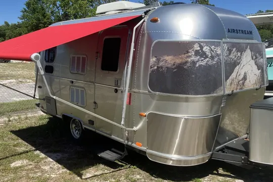 2010 Airstream Victorinox Travel Trailer