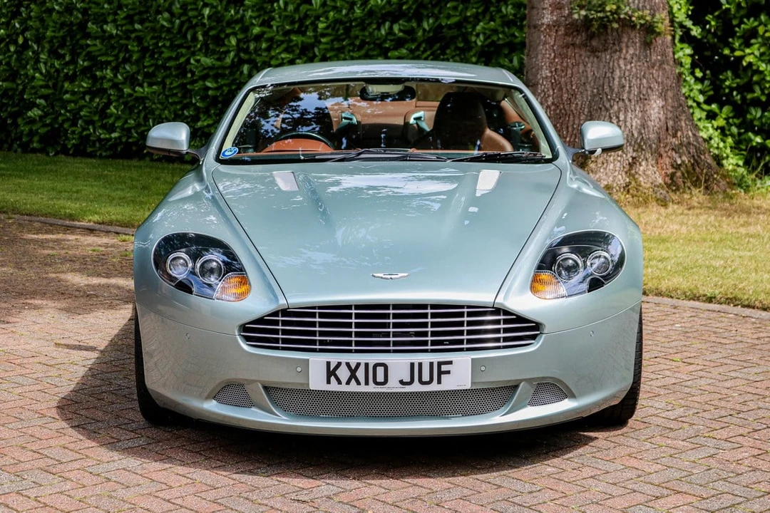 2010 Aston Martin DB9 - Image 5 of 30