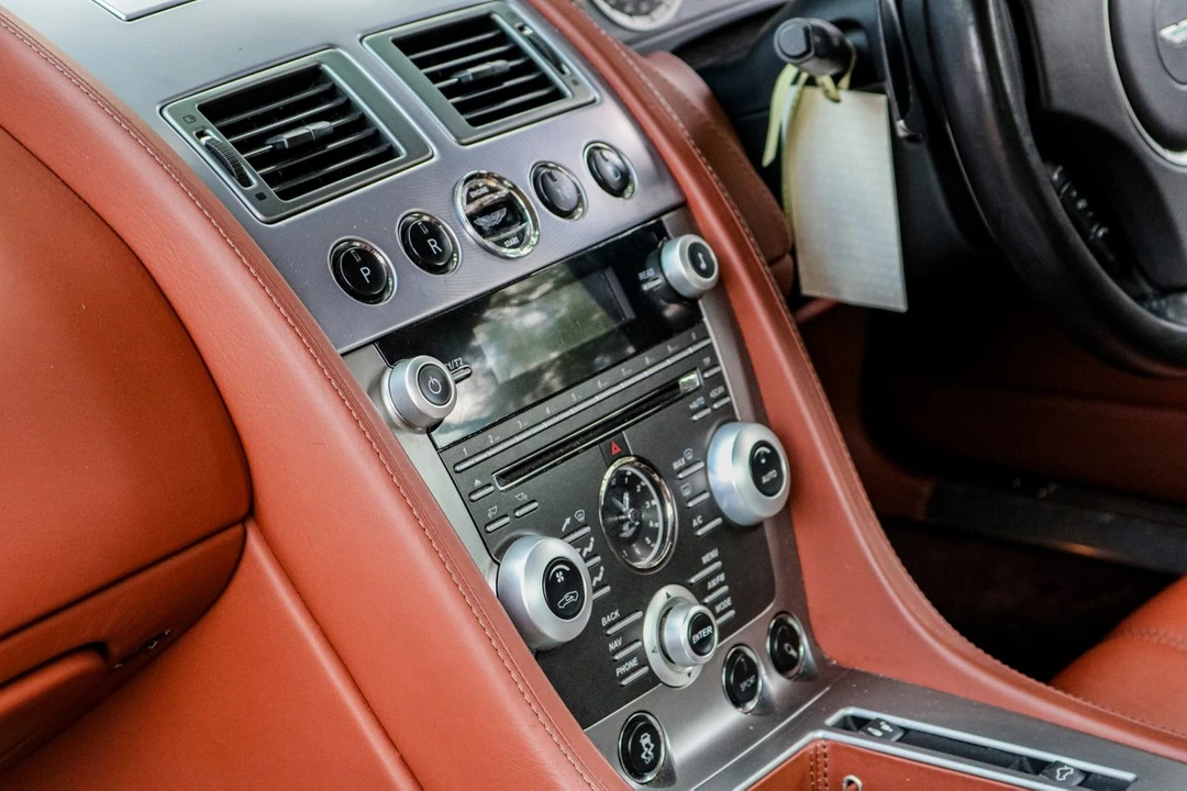 2010 Aston Martin DB9 - Image 21 of 30