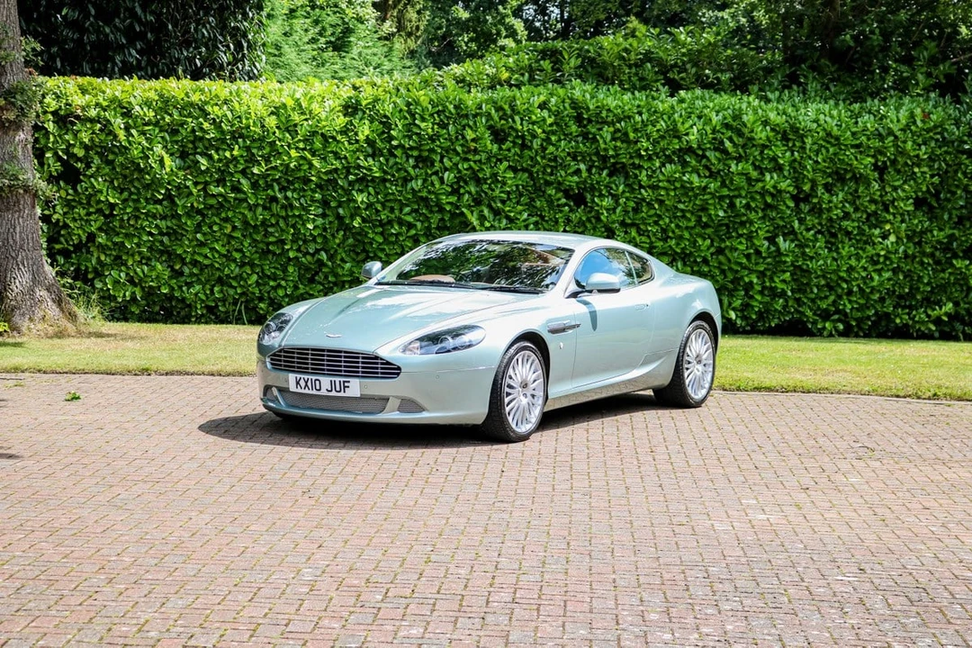 2010 Aston Martin DB9 - Image 2 of 30