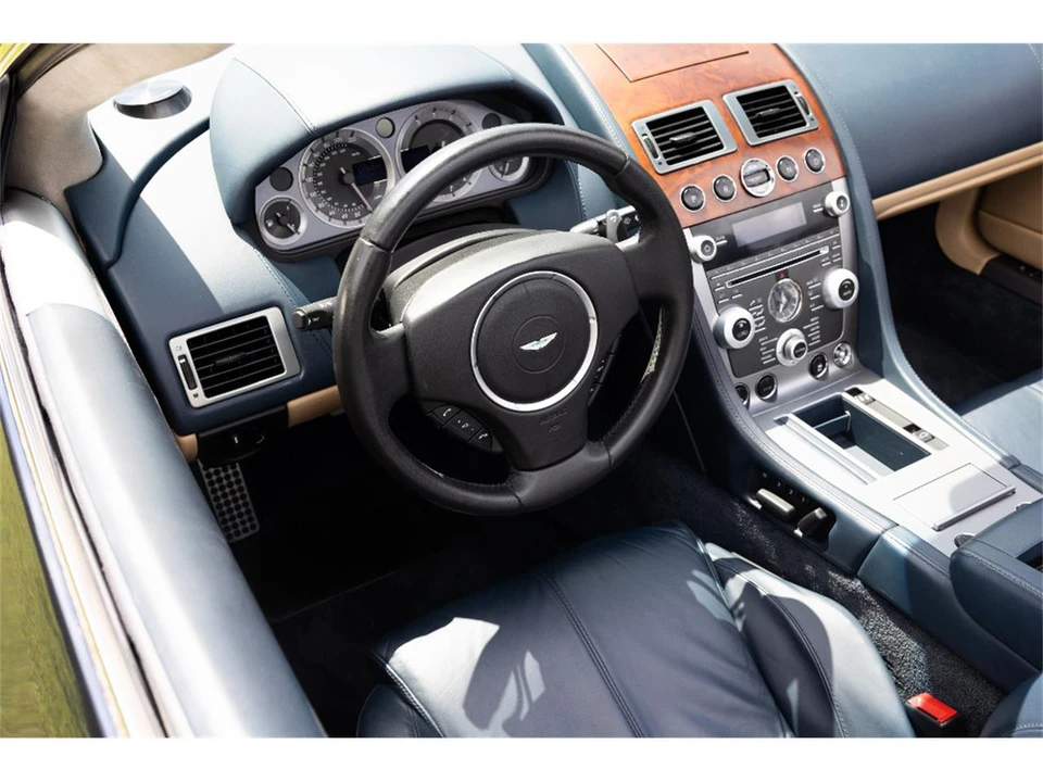 2010 Aston Martin DB9 - Image 22 of 30