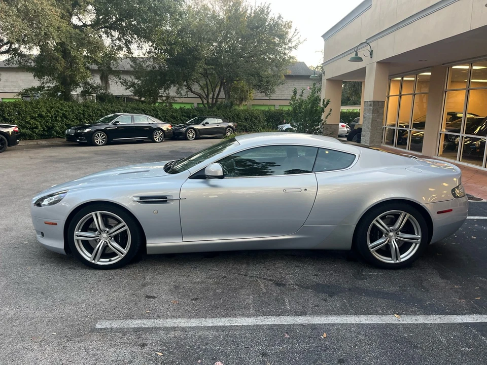 2010 Aston Martin DB9 - Image 10 of 21