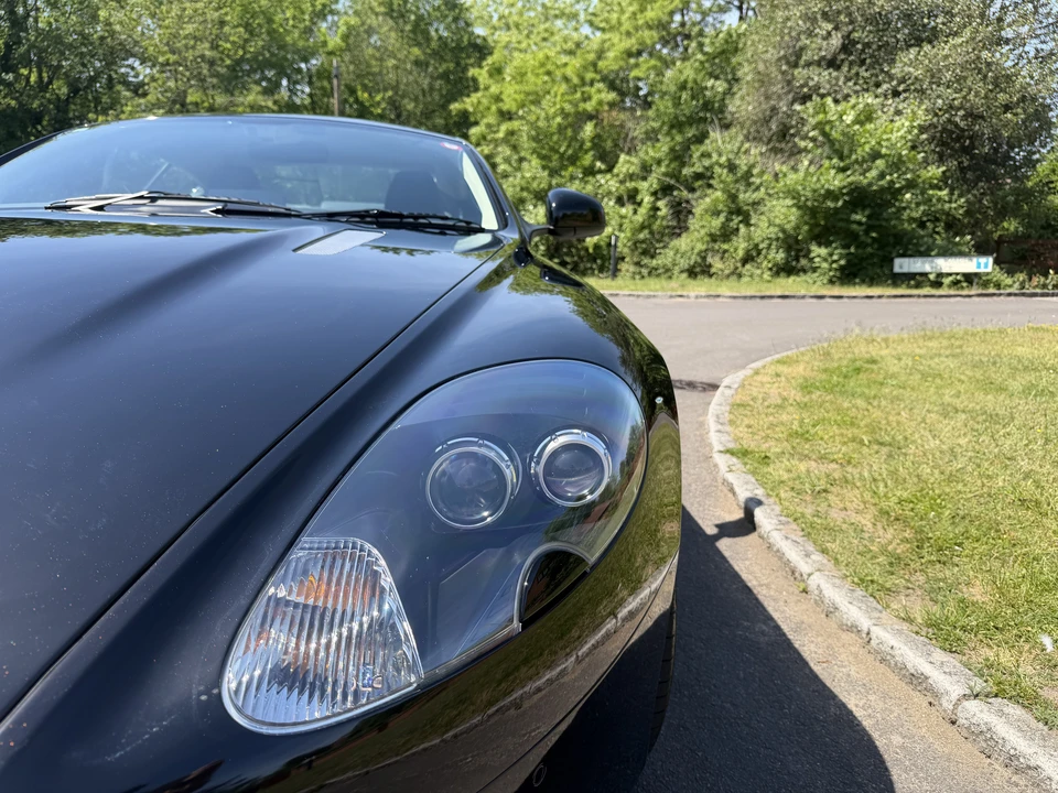 2010 Aston Martin DB9 - Image 13 of 31