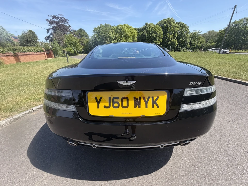 2010 Aston Martin DB9 - Image 6 of 31