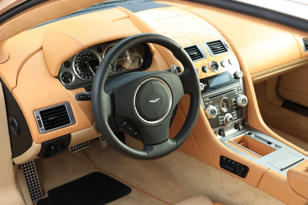 2010 Aston Martin DB9 - Image 12 of 23