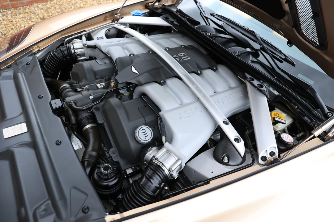 2010 Aston Martin DB9 - Image 21 of 23