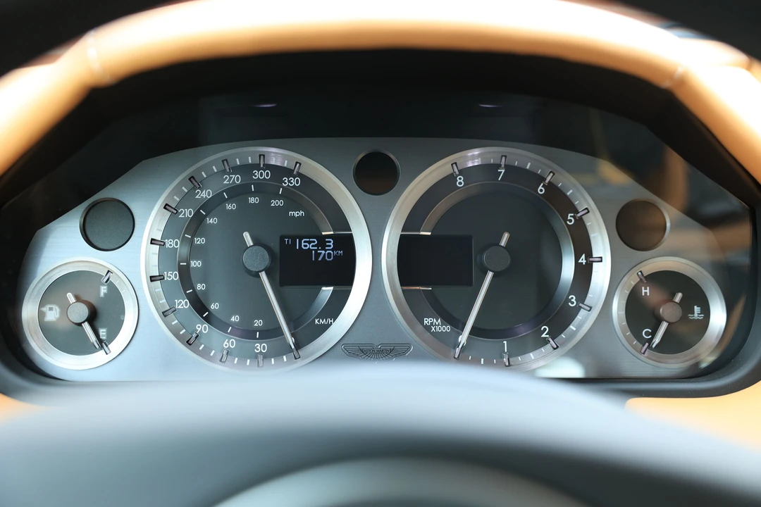 2010 Aston Martin DB9 - Image 13 of 23
