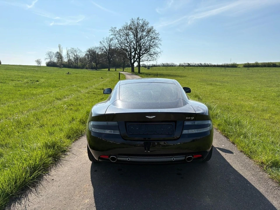 2010 Aston Martin DB9 - Image 7 of 31
