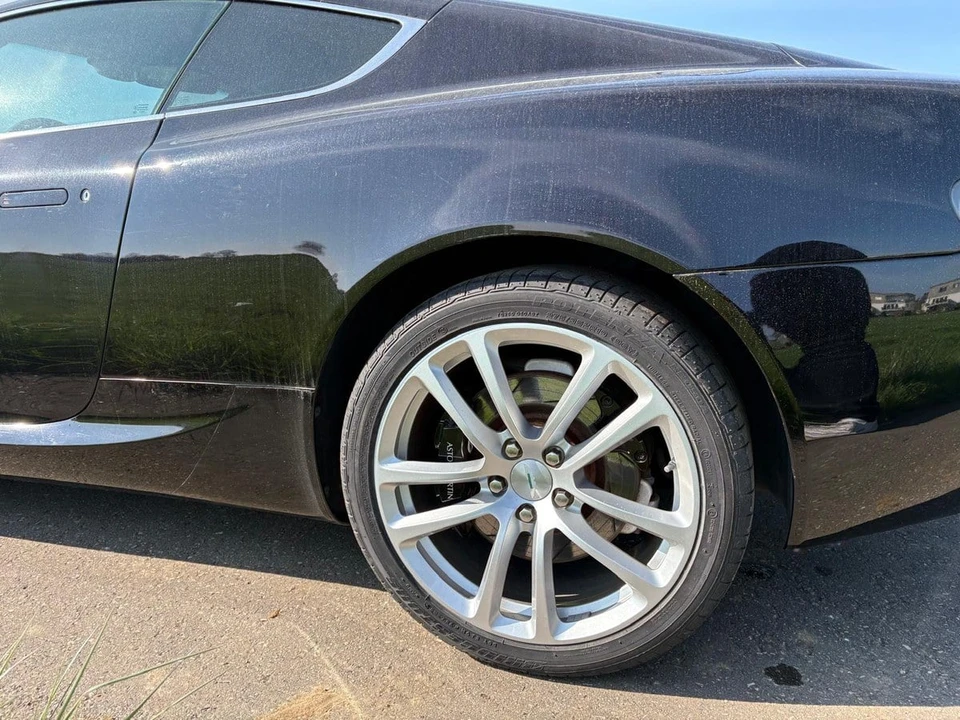2010 Aston Martin DB9 - Image 15 of 31