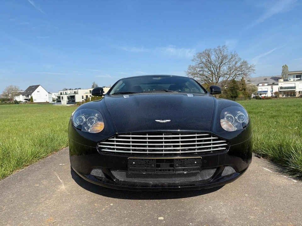 2010 Aston Martin DB9 - Image 12 of 31