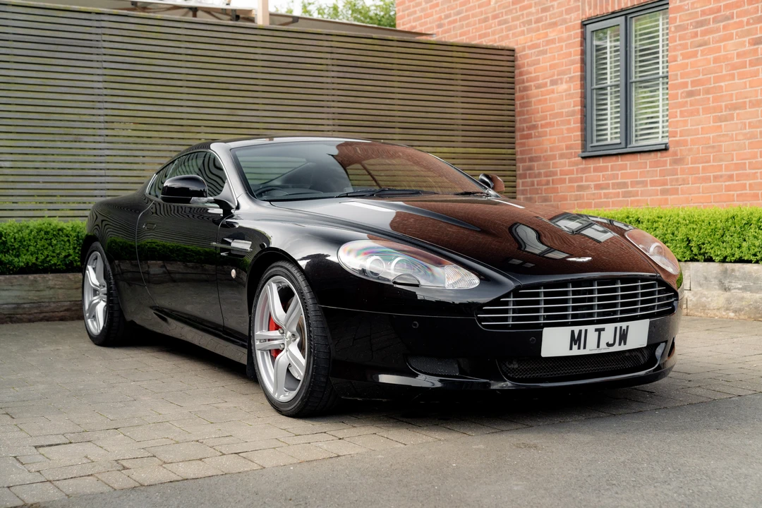 2011 Aston Martin DB9 - Image 3 of 31