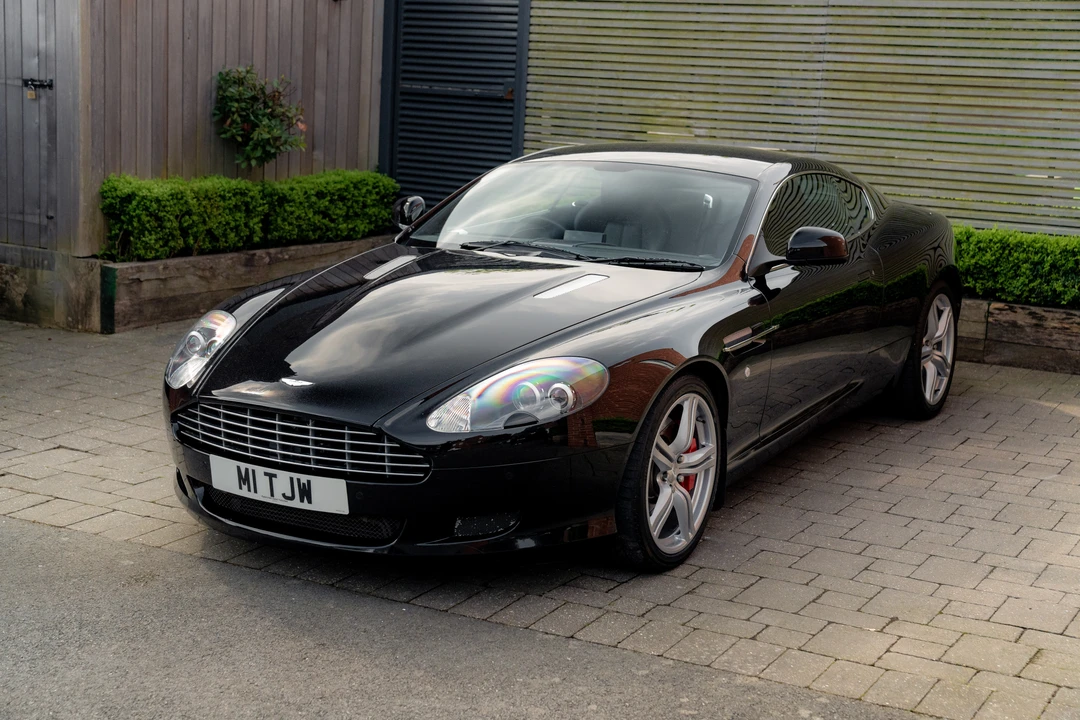 2011 Aston Martin DB9 - Image 16 of 31