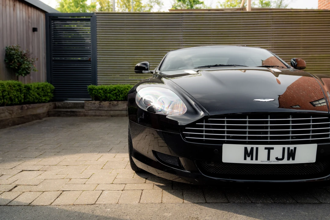 2011 Aston Martin DB9 - Image 17 of 31