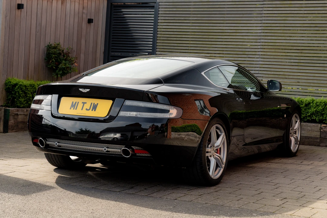 2011 Aston Martin DB9 - Image 5 of 31
