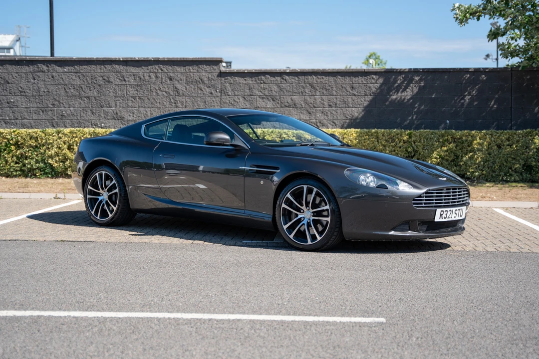 2010 Aston Martin DB9 - Image 9 of 31
