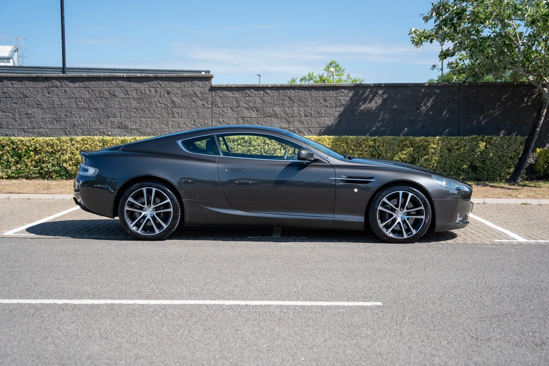 2010 Aston Martin DB9 - Image 8 of 31