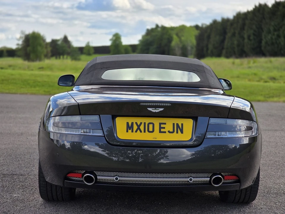 2010 Aston Martin DB9 - Image 20 of 30