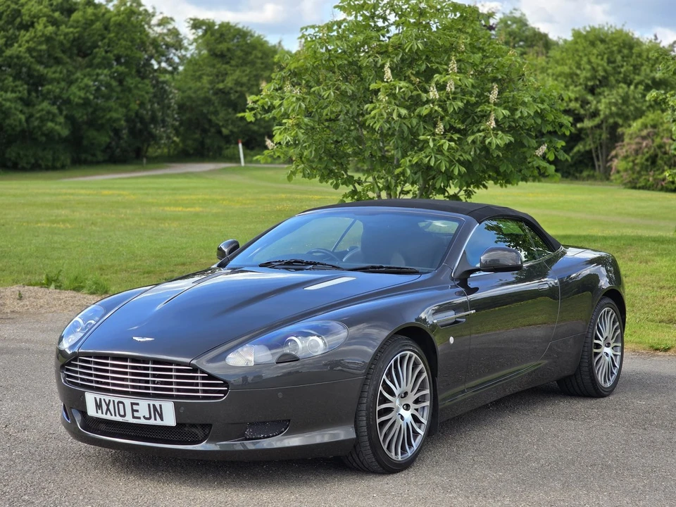 2010 Aston Martin DB9 - Image 19 of 30
