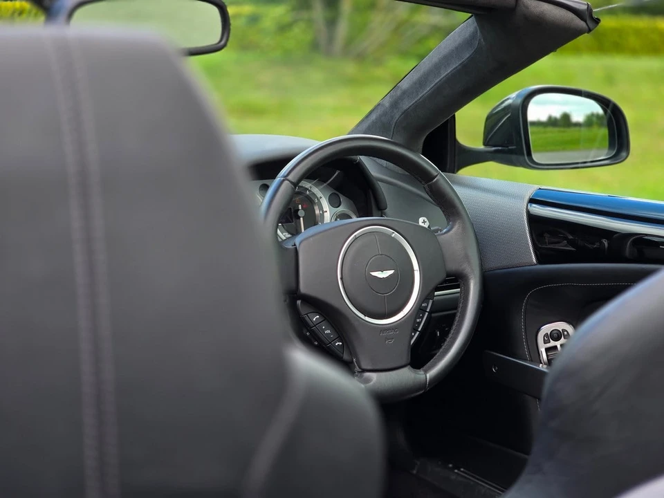 2010 Aston Martin DB9 - Image 28 of 30