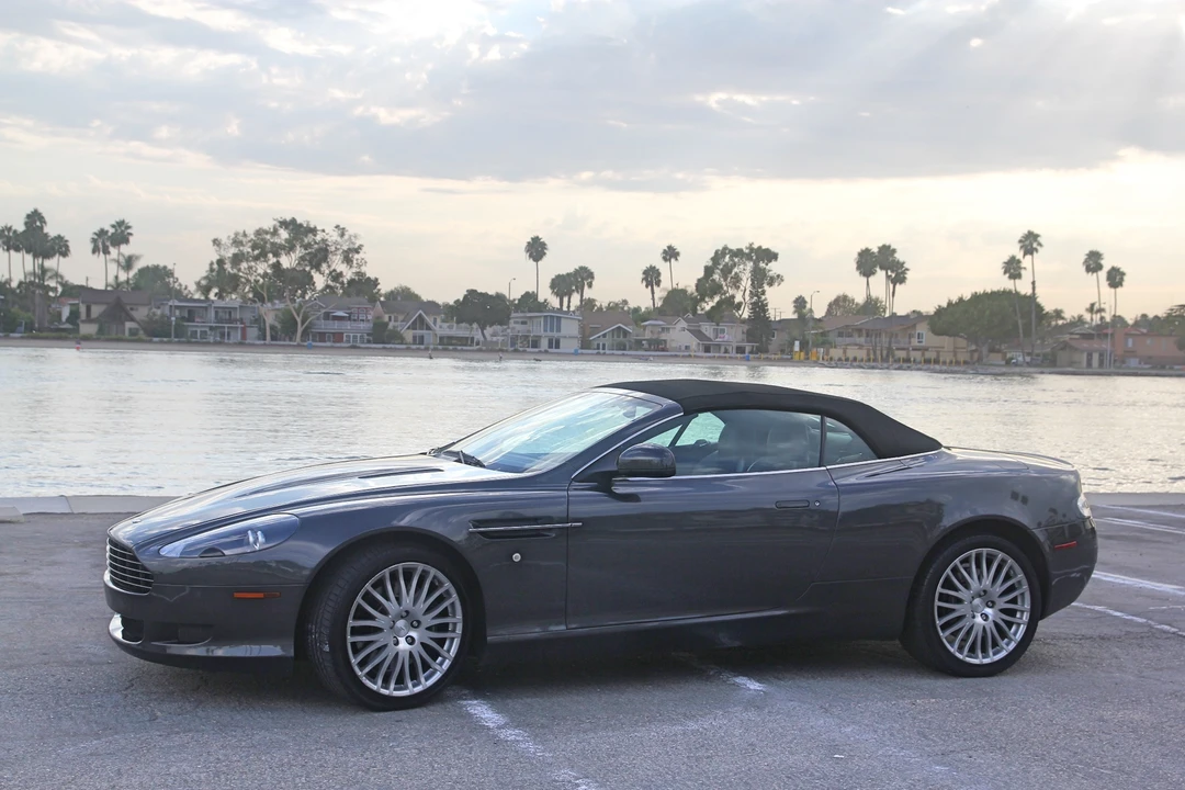 2010 Aston Martin DB9 - Image 8 of 31