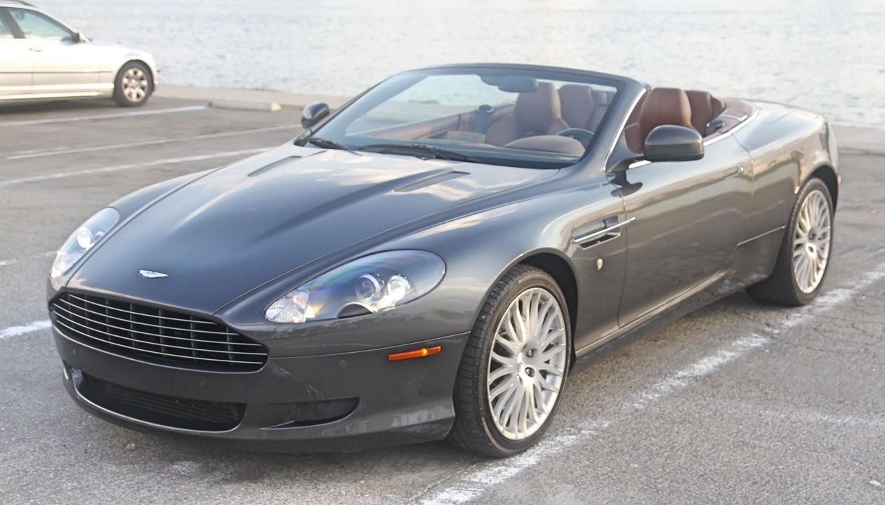 2010 Aston Martin DB9 - Image 7 of 31