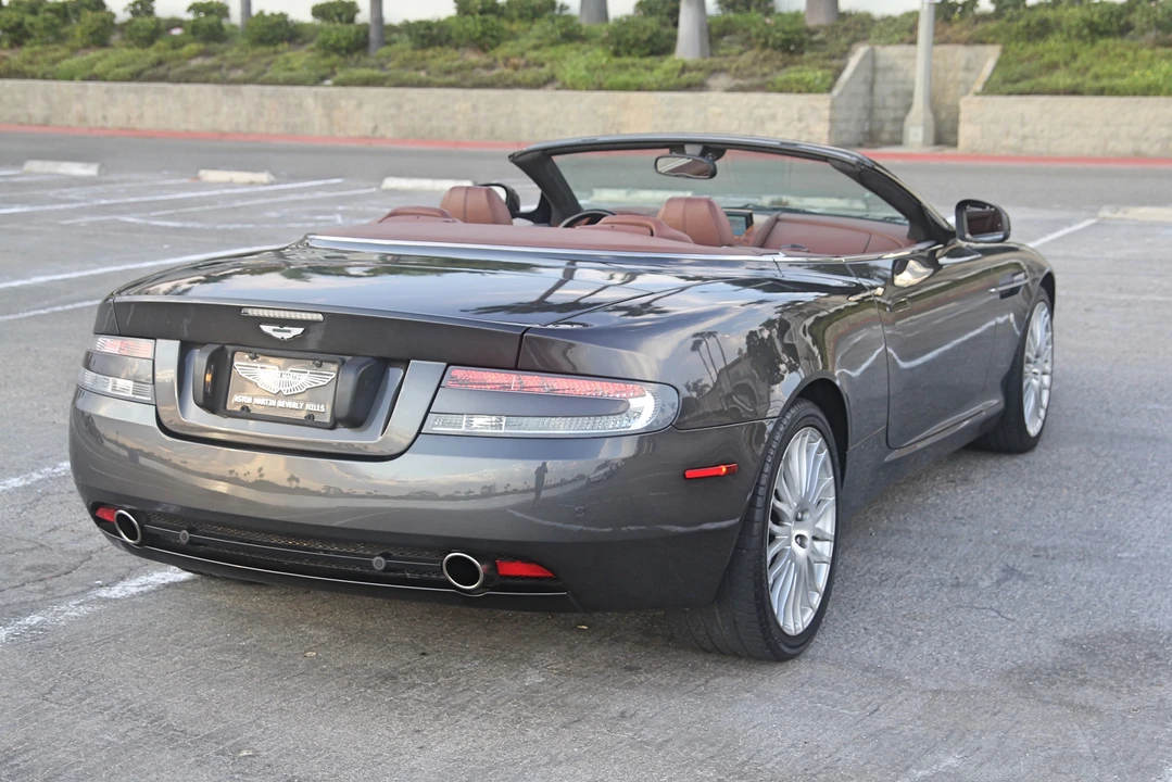 2010 Aston Martin DB9 - Image 23 of 31