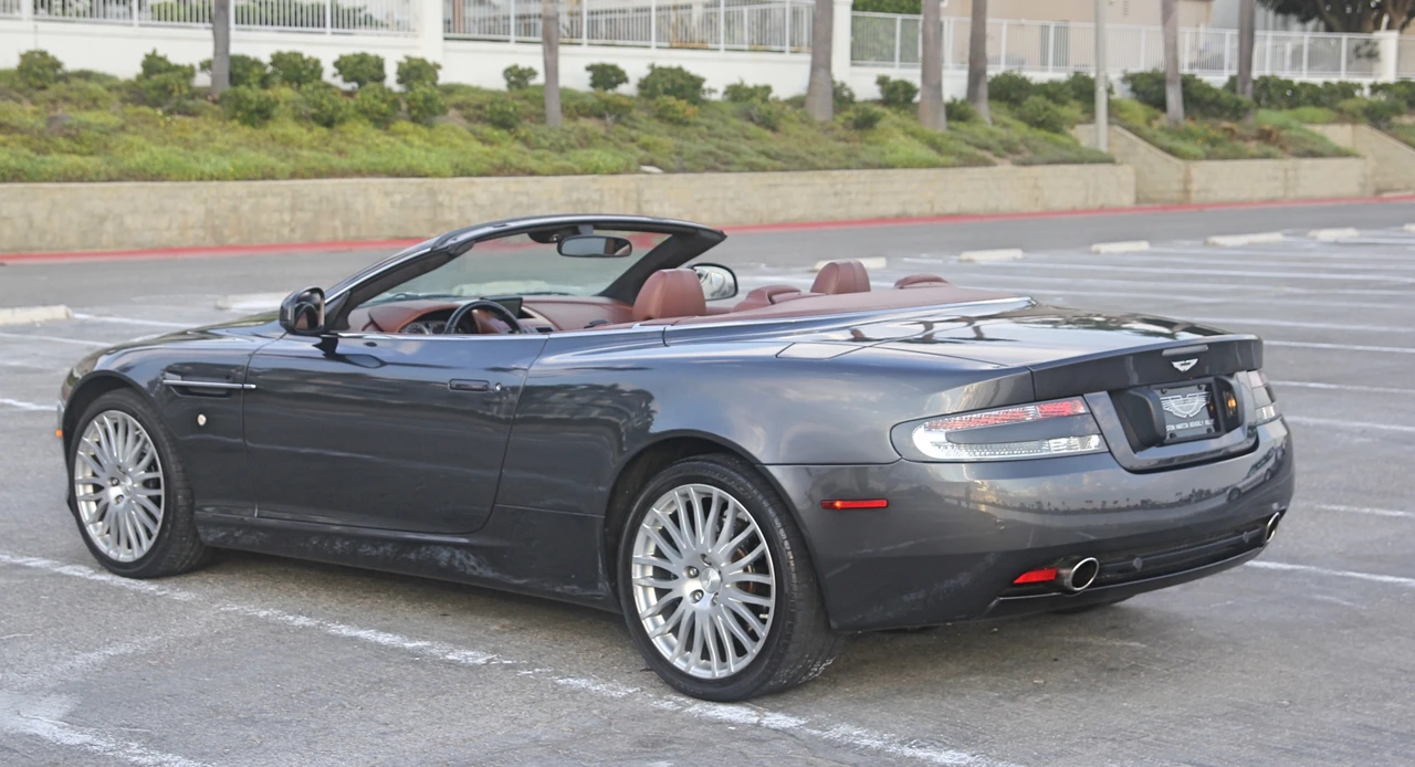 2010 Aston Martin DB9 - Image 15 of 31