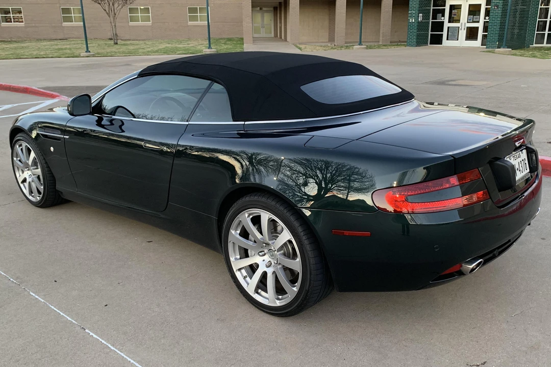 2010 Aston Martin DB9 - Image 4 of 31