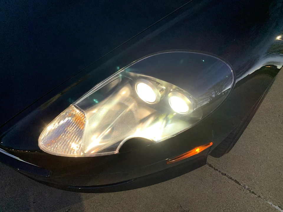 2010 Aston Martin DB9 - Image 29 of 31