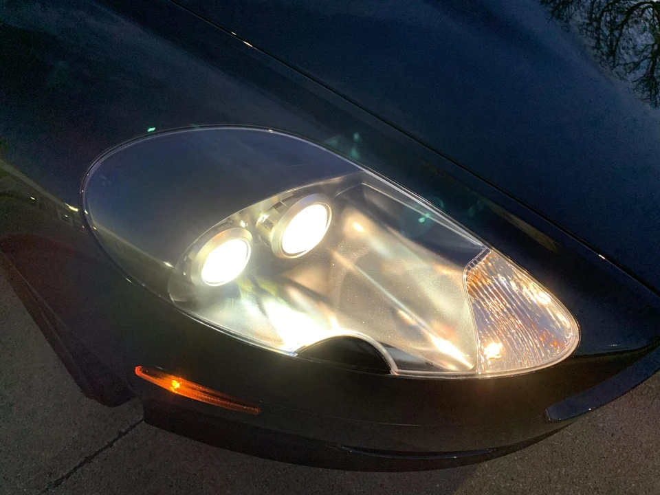 2010 Aston Martin DB9 - Image 23 of 31