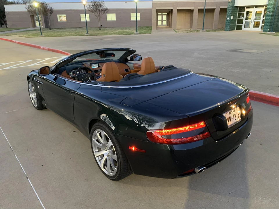 2010 Aston Martin DB9 - Image 14 of 31