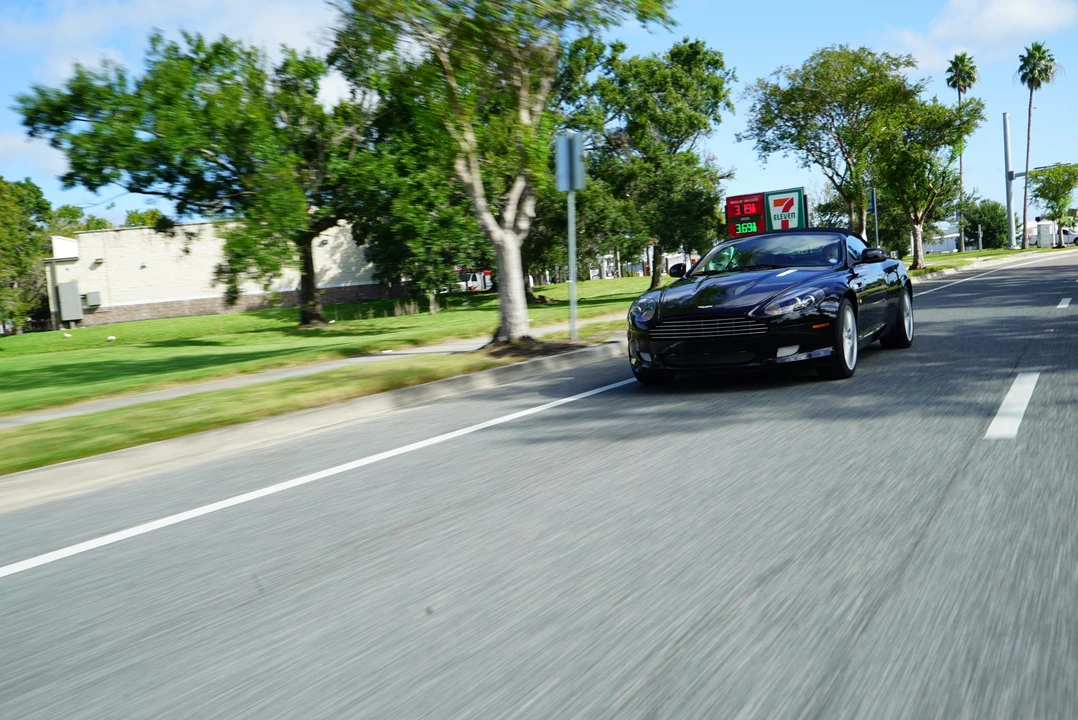 2010 Aston Martin DB9 - Image 20 of 31