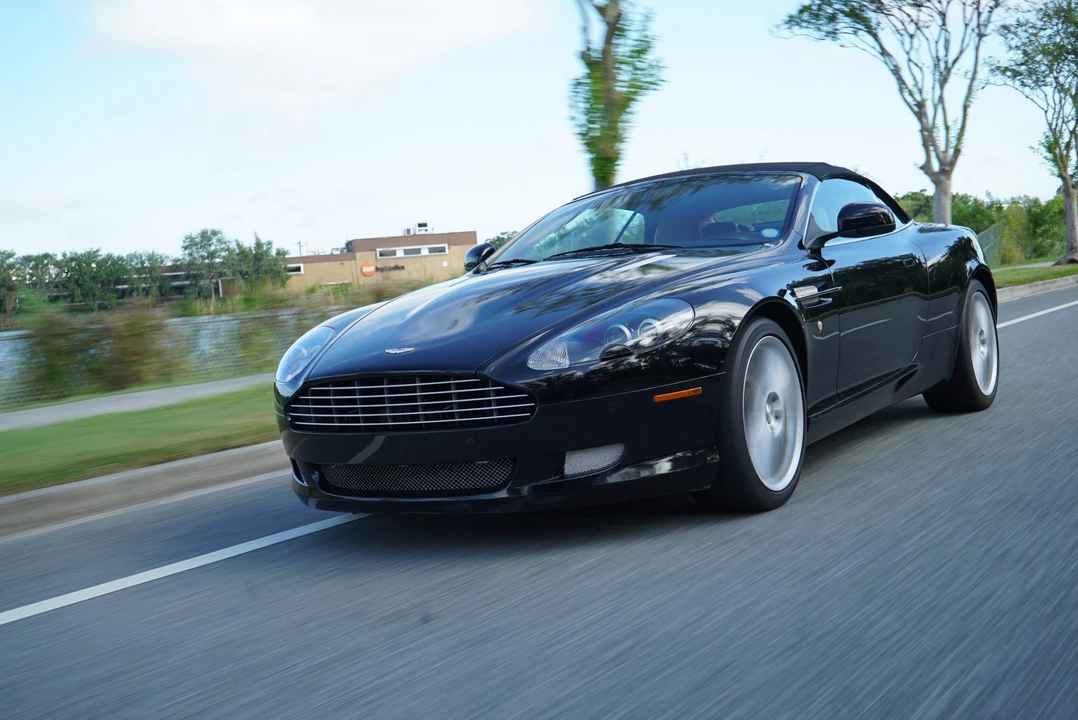 2010 Aston Martin DB9 - Image 16 of 31